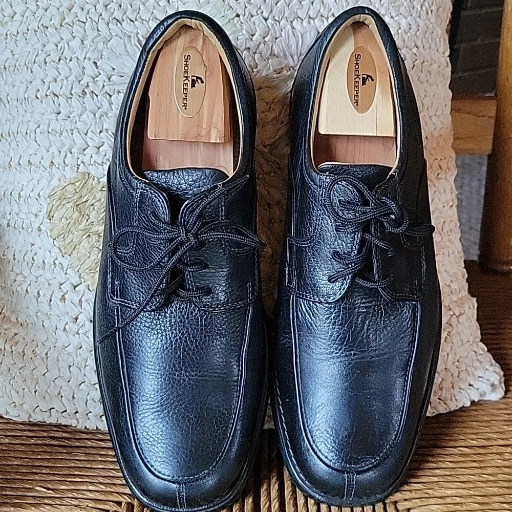 Nunn Bush leather lace up oxford, black, size 10M